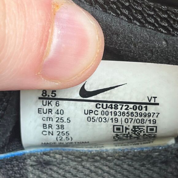 Nike Air Vapormax 2019 Black Metallic Gold Running CU4872 001 Womens Size 8.5 - Picture 7 of 7